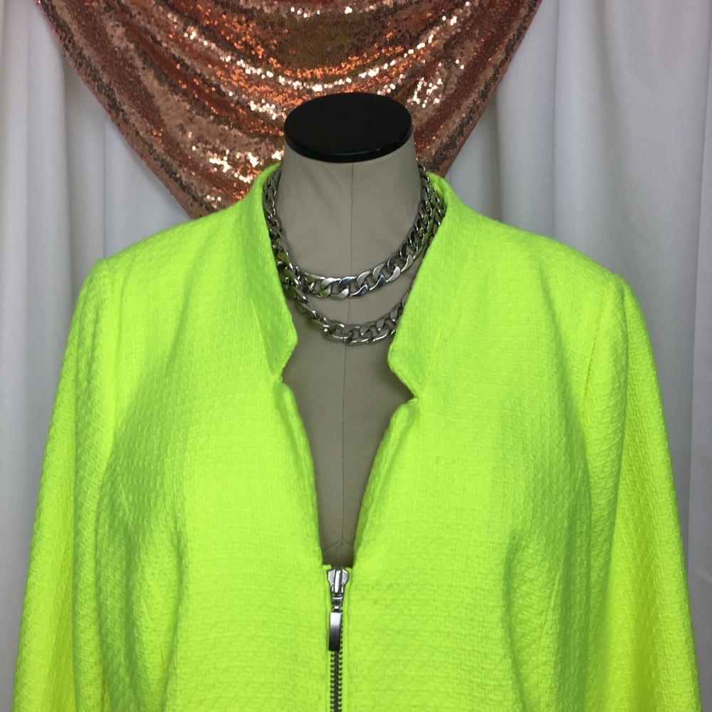 SOLD βοΈa.n.a. Neon Yellow Jacket Blazer Size XL π - Picture 4 of 8